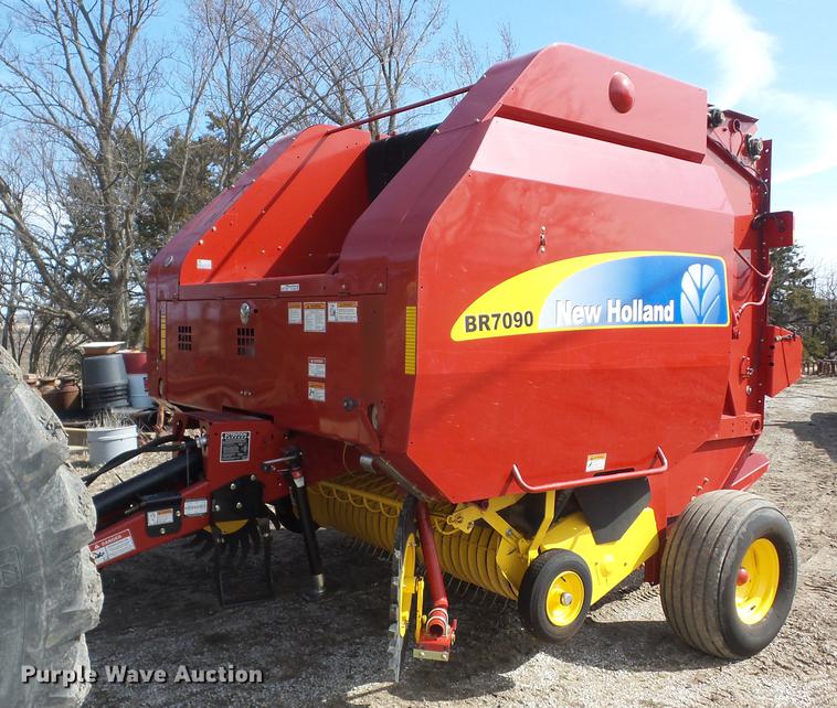 image for item AY9589 2008 New Holland BR7090 round baler