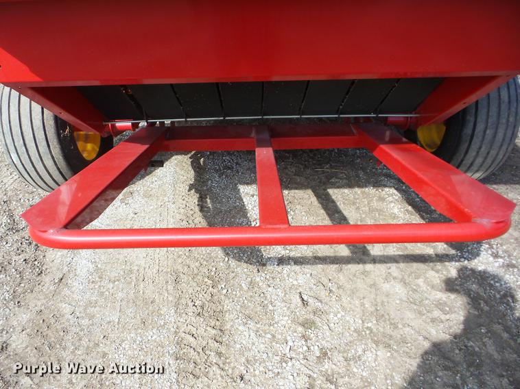 image for item AY9589 2008 New Holland BR7090 round baler