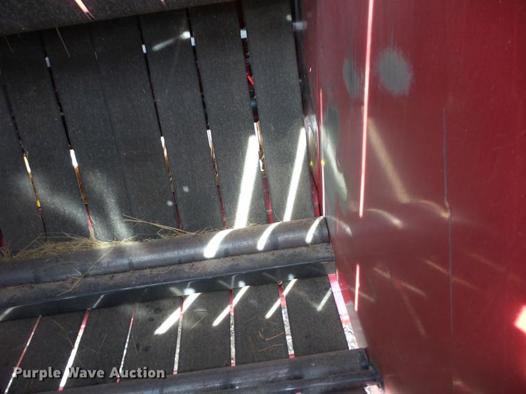 image for item AY9589 2008 New Holland BR7090 round baler