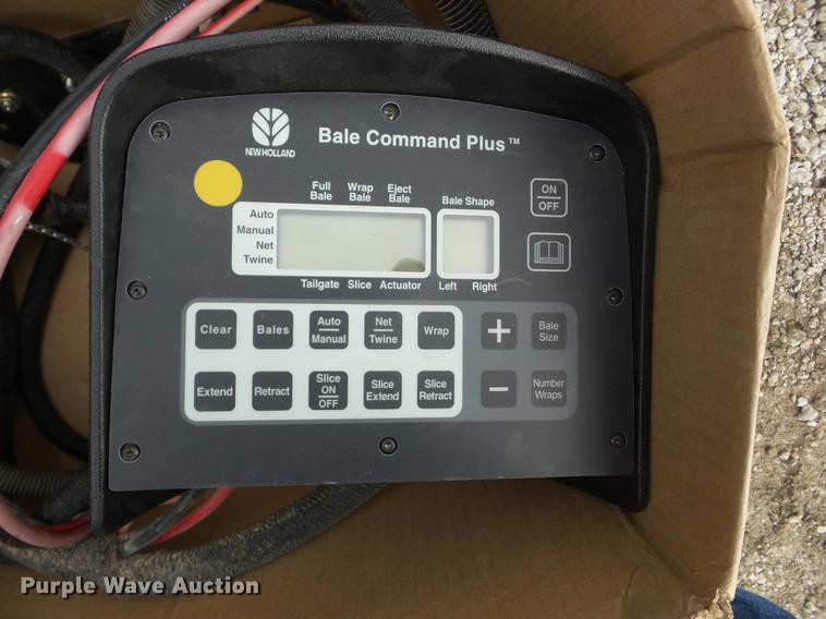 image for item AY9589 2008 New Holland BR7090 round baler