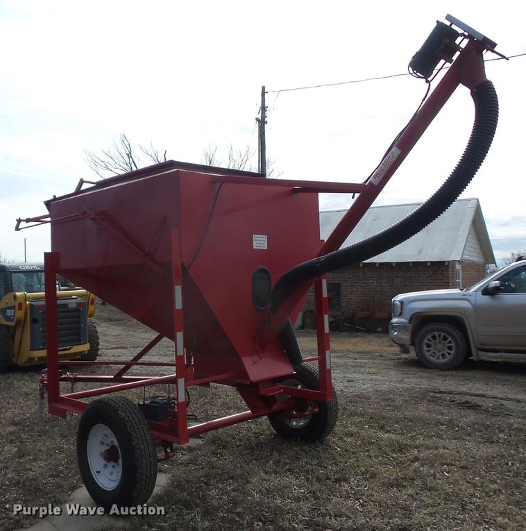 image for item AY9590 Harrison feed bin