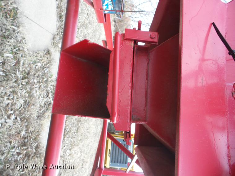 image for item AY9590 Harrison feed bin