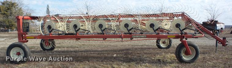 image for item AY9592 H&S BF12HC high capacity hay rake