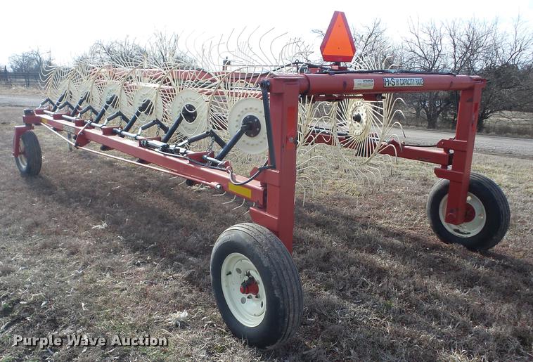 image for item AY9592 H&S BF12HC high capacity hay rake