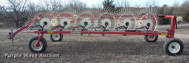 image for item AY9592 H&S BF12HC high capacity hay rake