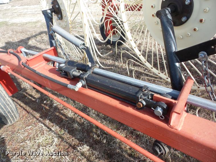 image for item AY9592 H&S BF12HC high capacity hay rake