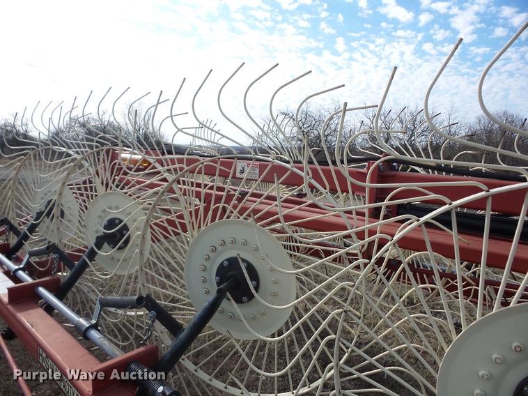 image for item AY9592 H&S BF12HC high capacity hay rake