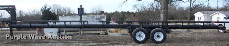 image for item AY9593 2007 Ez-Haul G36 hay bale trailer