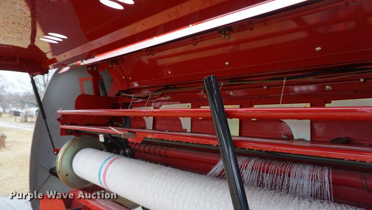 image for item DB0465 2014 New Holland Rollbelt 560 specialty crop round baler