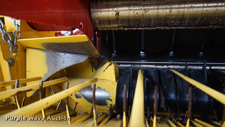 image for item DB0465 2014 New Holland Rollbelt 560 specialty crop round baler