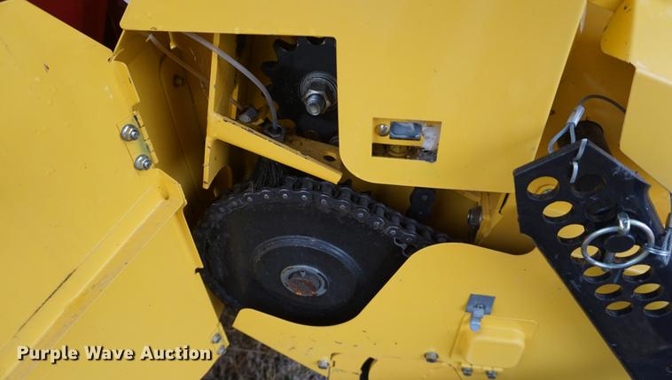 image for item DB0465 2014 New Holland Rollbelt 560 specialty crop round baler