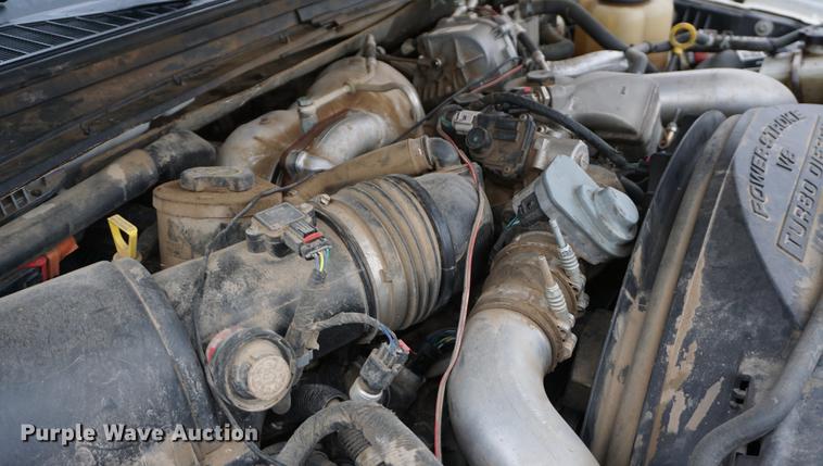 image for item DB0468 2010 Ford F550 bale bed truck