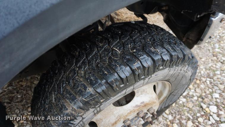 image for item DB0468 2010 Ford F550 bale bed truck