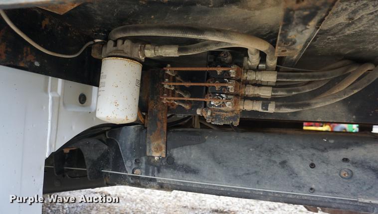 image for item DB0468 2010 Ford F550 bale bed truck