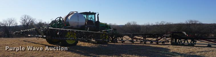 image for item DB0490 2012 John Deere 4940 self-propelled sprayer