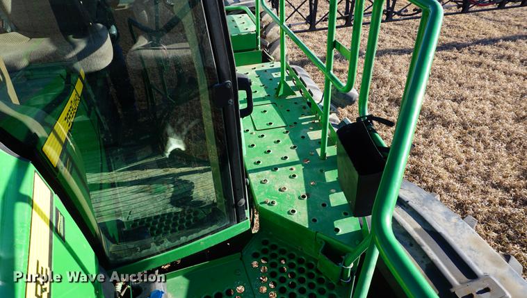 image for item DB0490 2012 John Deere 4940 self-propelled sprayer