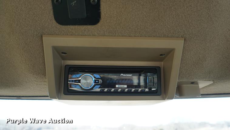 image for item DB0490 2012 John Deere 4940 self-propelled sprayer