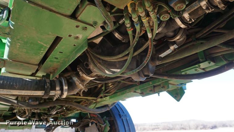 image for item DB0490 2012 John Deere 4940 self-propelled sprayer