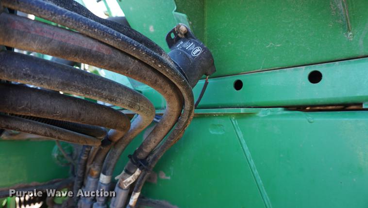image for item DB0490 2012 John Deere 4940 self-propelled sprayer