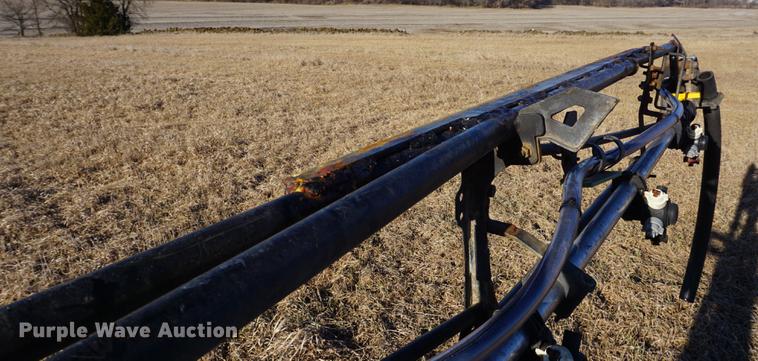 image for item DB0490 2012 John Deere 4940 self-propelled sprayer