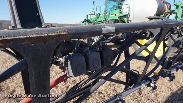 image for item DB0490 2012 John Deere 4940 self-propelled sprayer