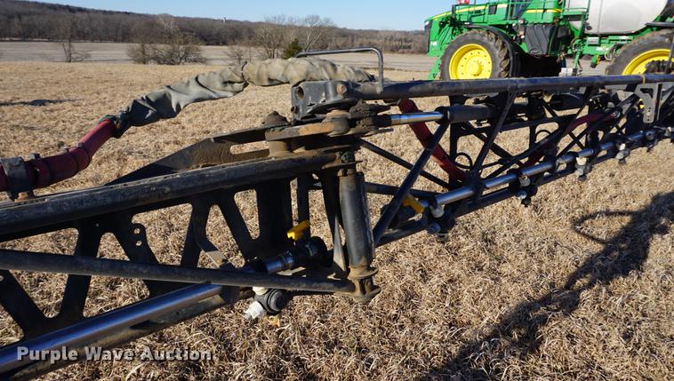 image for item DB0490 2012 John Deere 4940 self-propelled sprayer