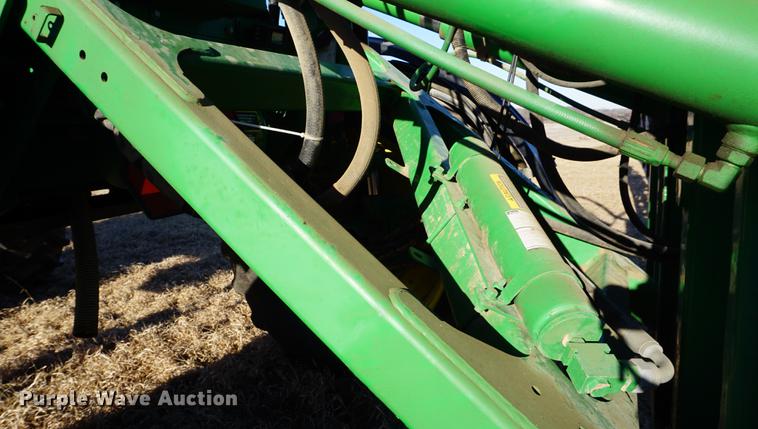 image for item DB0490 2012 John Deere 4940 self-propelled sprayer