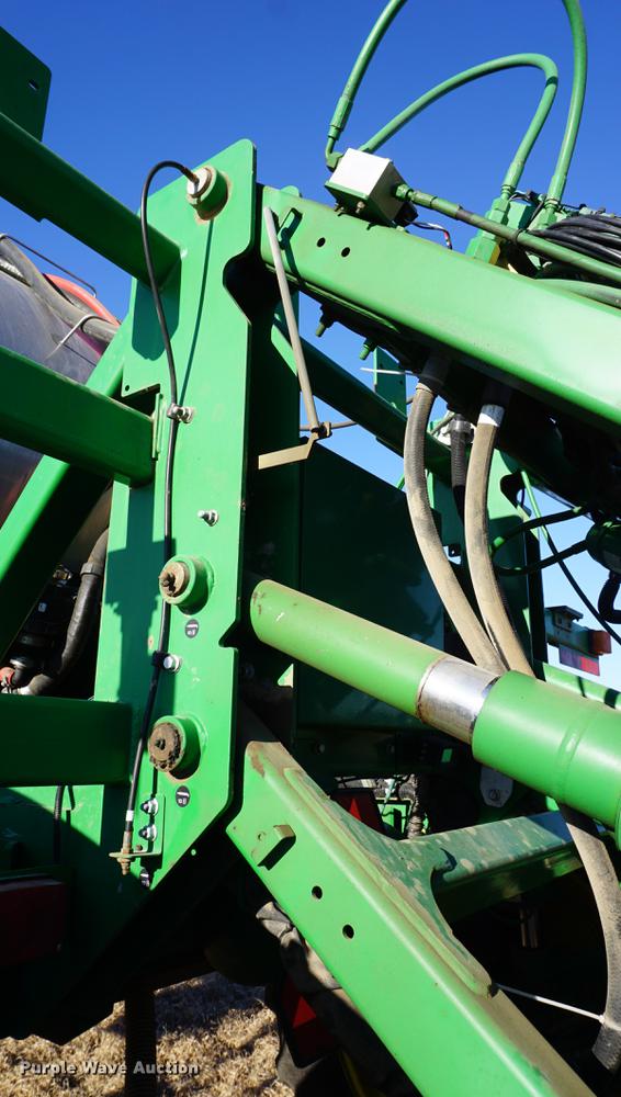 image for item DB0490 2012 John Deere 4940 self-propelled sprayer