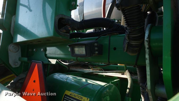 image for item DB0490 2012 John Deere 4940 self-propelled sprayer