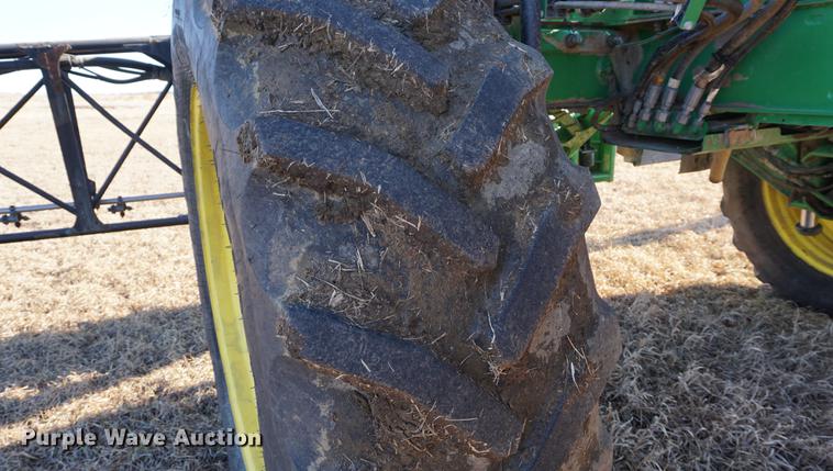image for item DB0490 2012 John Deere 4940 self-propelled sprayer