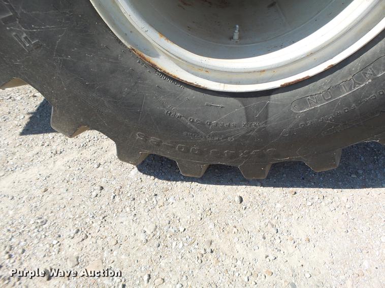 image for item DB1470 1996 International 2554 dry spreader applicator truck