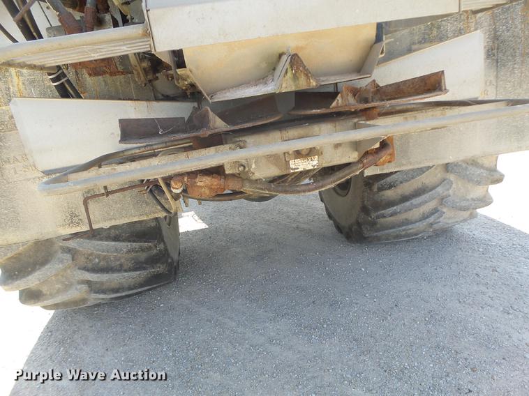 image for item DB1470 1996 International 2554 dry spreader applicator truck