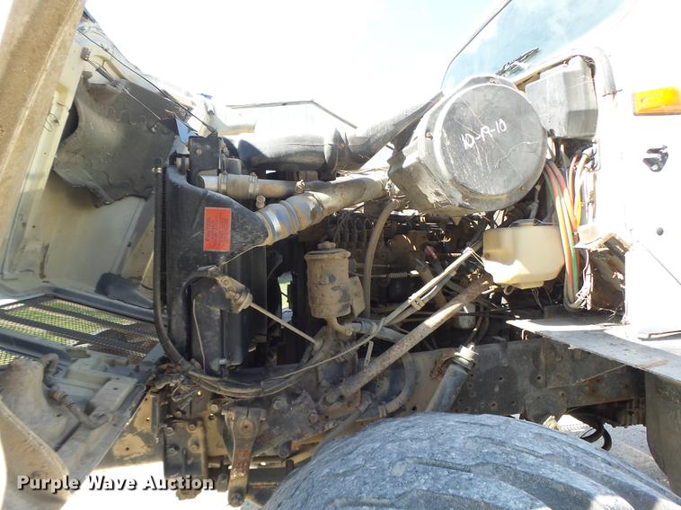 image for item DB1470 1996 International 2554 dry spreader applicator truck