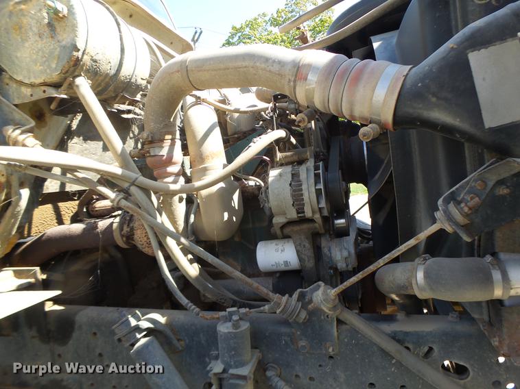 image for item DB1470 1996 International 2554 dry spreader applicator truck