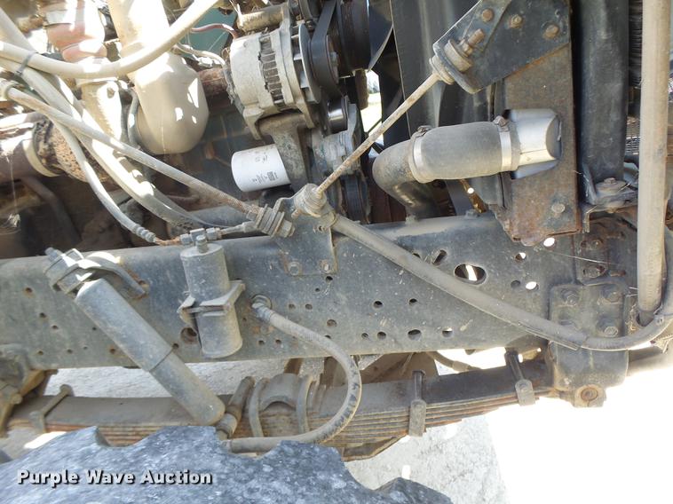 image for item DB1470 1996 International 2554 dry spreader applicator truck