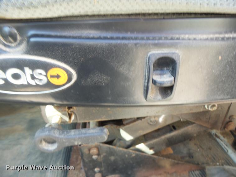 image for item DB1470 1996 International 2554 dry spreader applicator truck