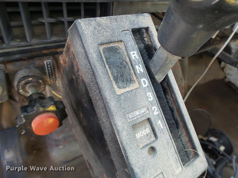 image for item DB1470 1996 International 2554 dry spreader applicator truck