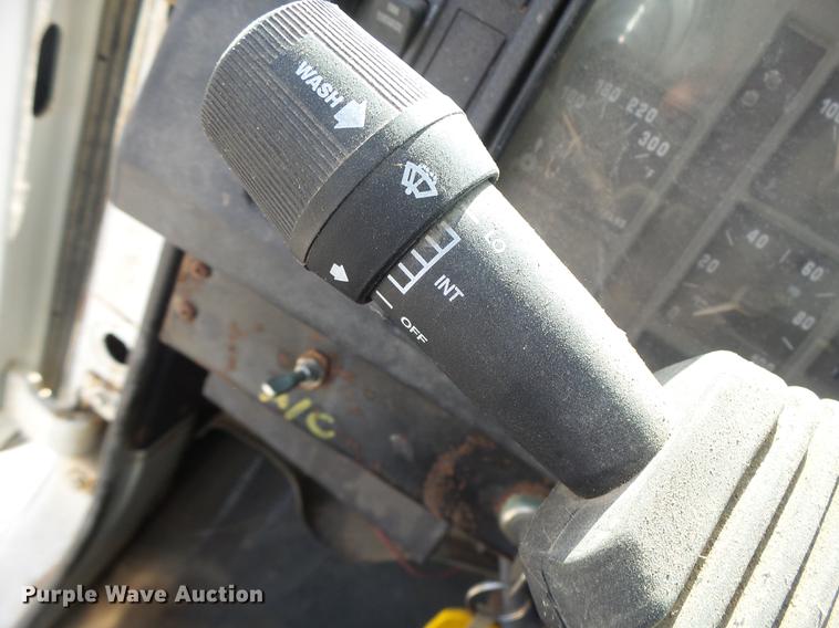 image for item DB1470 1996 International 2554 dry spreader applicator truck