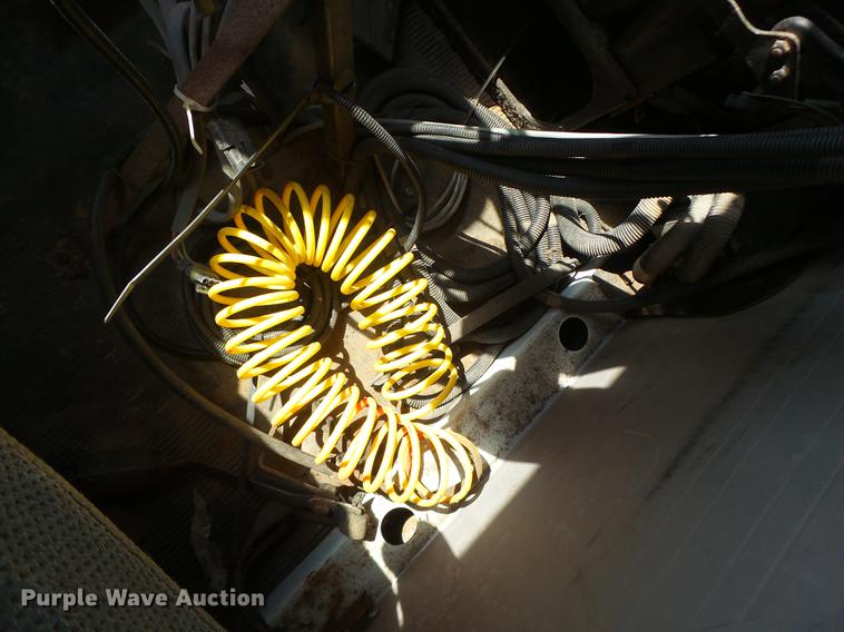 image for item DB1470 1996 International 2554 dry spreader applicator truck