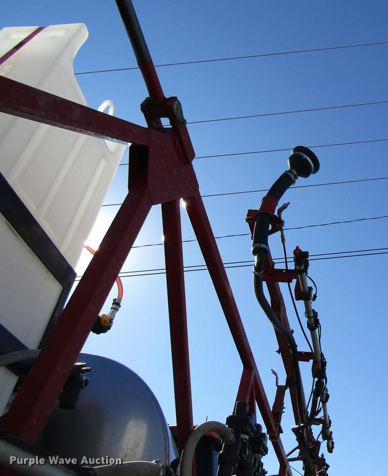 image for item DB5959 2015 Case IH Patriot 3340 self-propelled sprayer