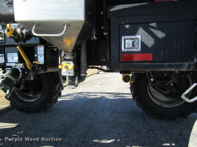 image for item DB5959 2015 Case IH Patriot 3340 self-propelled sprayer