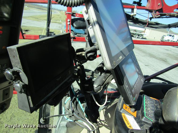 image for item DB5959 2015 Case IH Patriot 3340 self-propelled sprayer