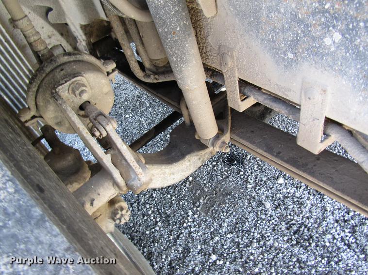 image for item DB5961 2001 Volvo VNM semi truck