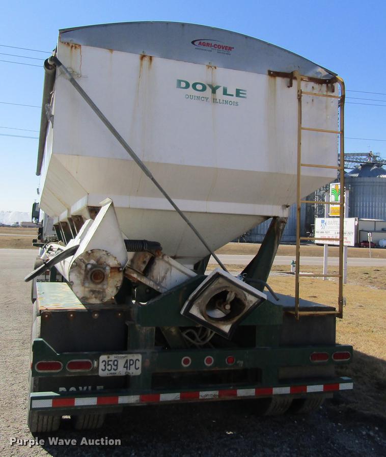 image for item DB5962 2010 Doyle dry fertilizer tender trailer