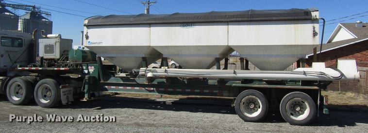 image for item DB5962 2010 Doyle dry fertilizer tender trailer