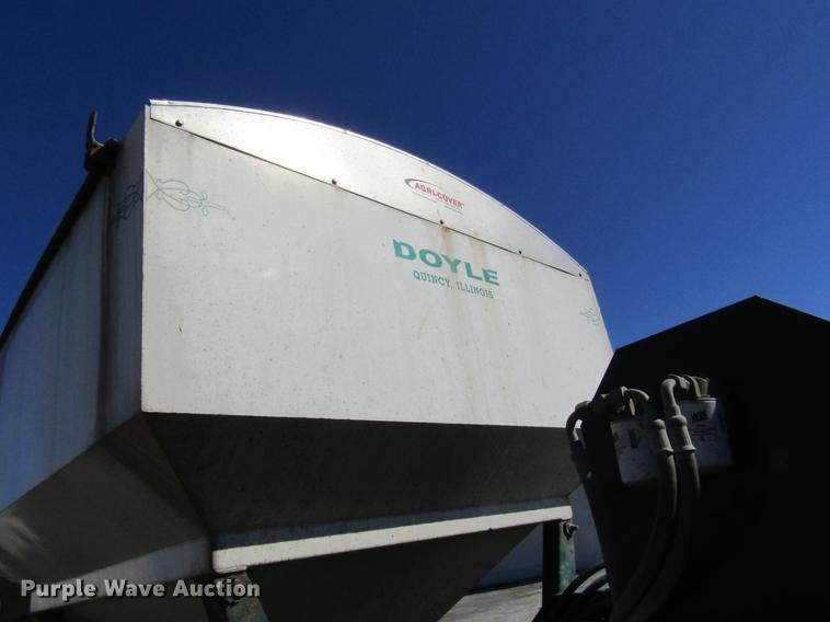 image for item DB5962 2010 Doyle dry fertilizer tender trailer