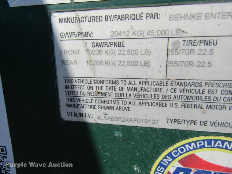 image for item DB5962 2010 Doyle dry fertilizer tender trailer