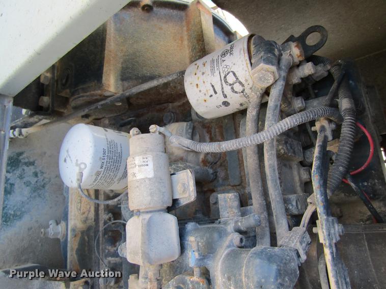 image for item DB5962 2010 Doyle dry fertilizer tender trailer