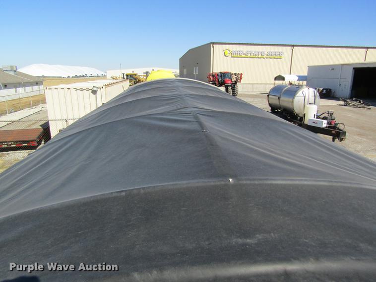 image for item DB5962 2010 Doyle dry fertilizer tender trailer