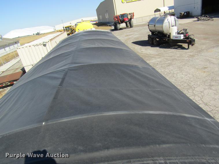 image for item DB5962 2010 Doyle dry fertilizer tender trailer